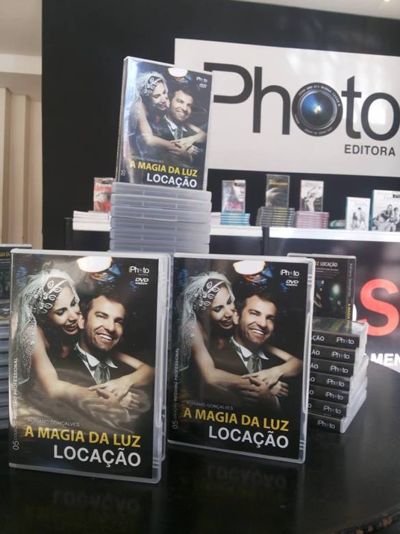iPhoto Editora faz o lançamento exclusivo do DVD A Magia da Luz Locação do fotógrado Adriano Gonçalves no ‎PhotoShow‬ 2013